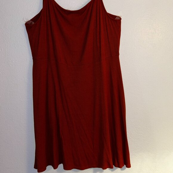 Flowy Burnt Orange dress Forever 21 Plus! - Picture 1 of 3